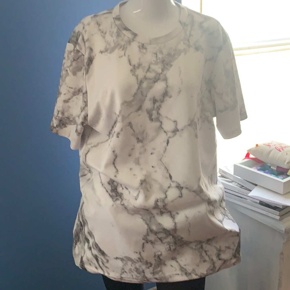 Granite Print Men’s Large Shirt Like New